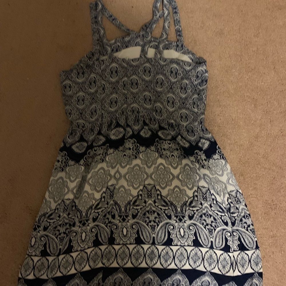 Dress large   - Picture 2 of 6